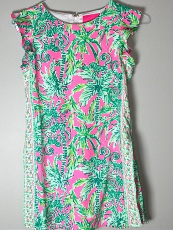 Lilly Pulitzer Pants - Lilly Pulitzer Adda Romper Prosecco Pink Hanging Around Beach Theme Size 2